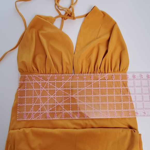 NWT Yellow halter dress size XL - Picture 9 of 9